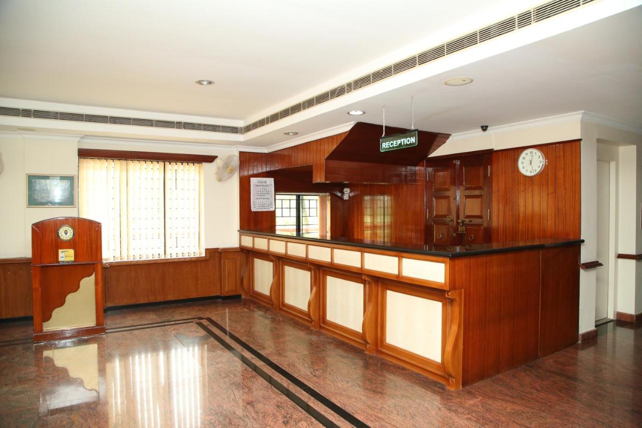 Kallada Residency Kodungallur Exterior photo