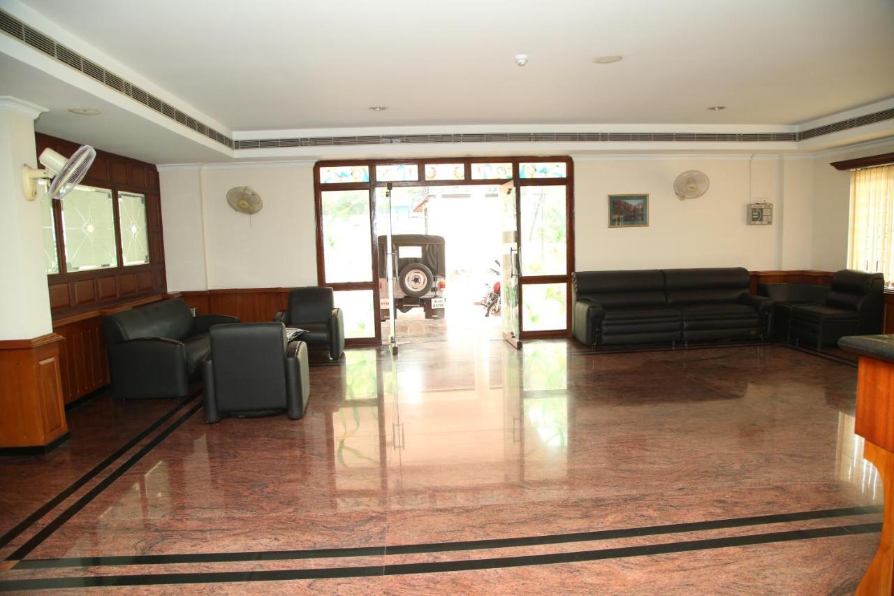 Kallada Residency Kodungallur Exterior photo