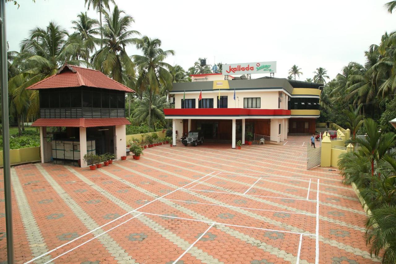Kallada Residency Kodungallur Exterior photo