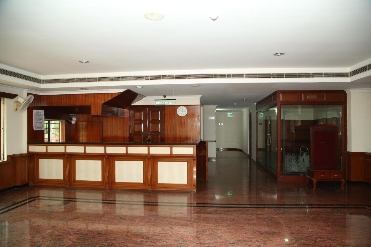 Kallada Residency Kodungallur Exterior photo
